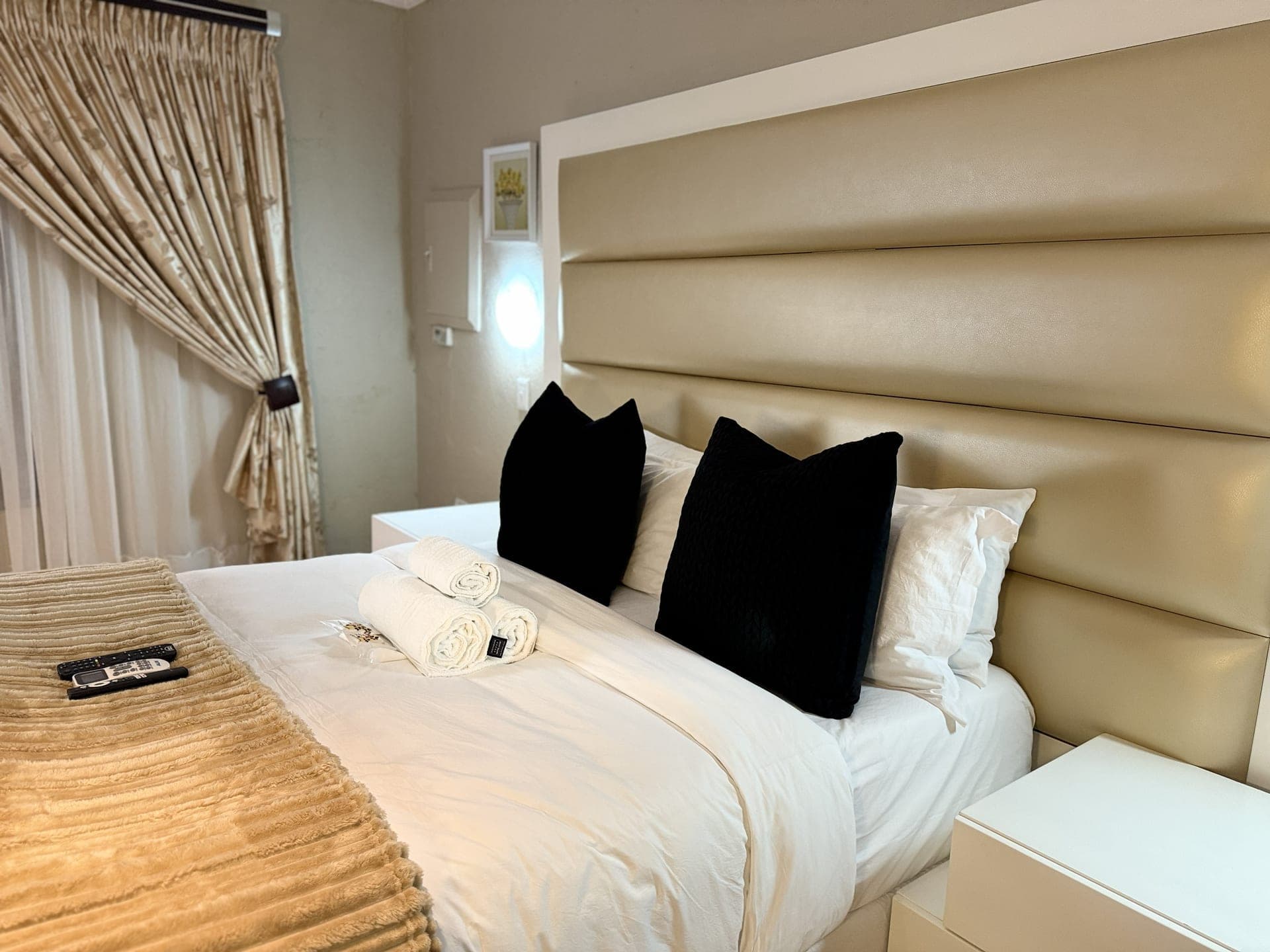 Room 1 – photo 7