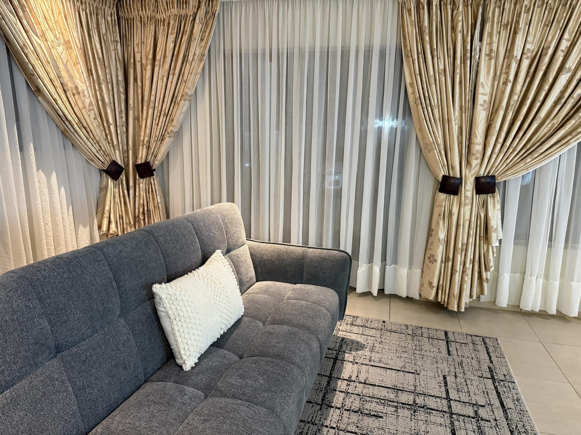 Room 1 – photo 4