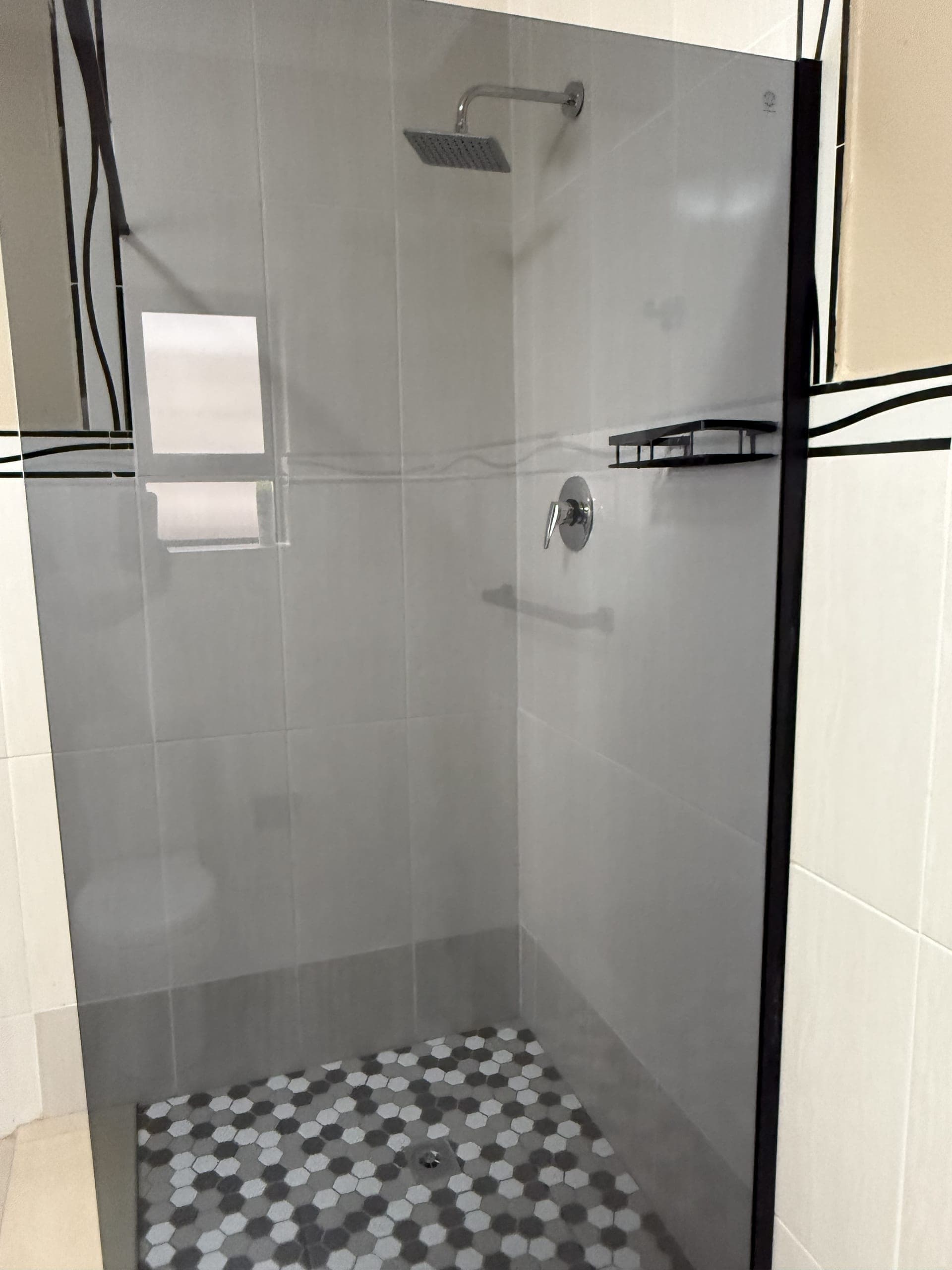 Room 9 – photo 8