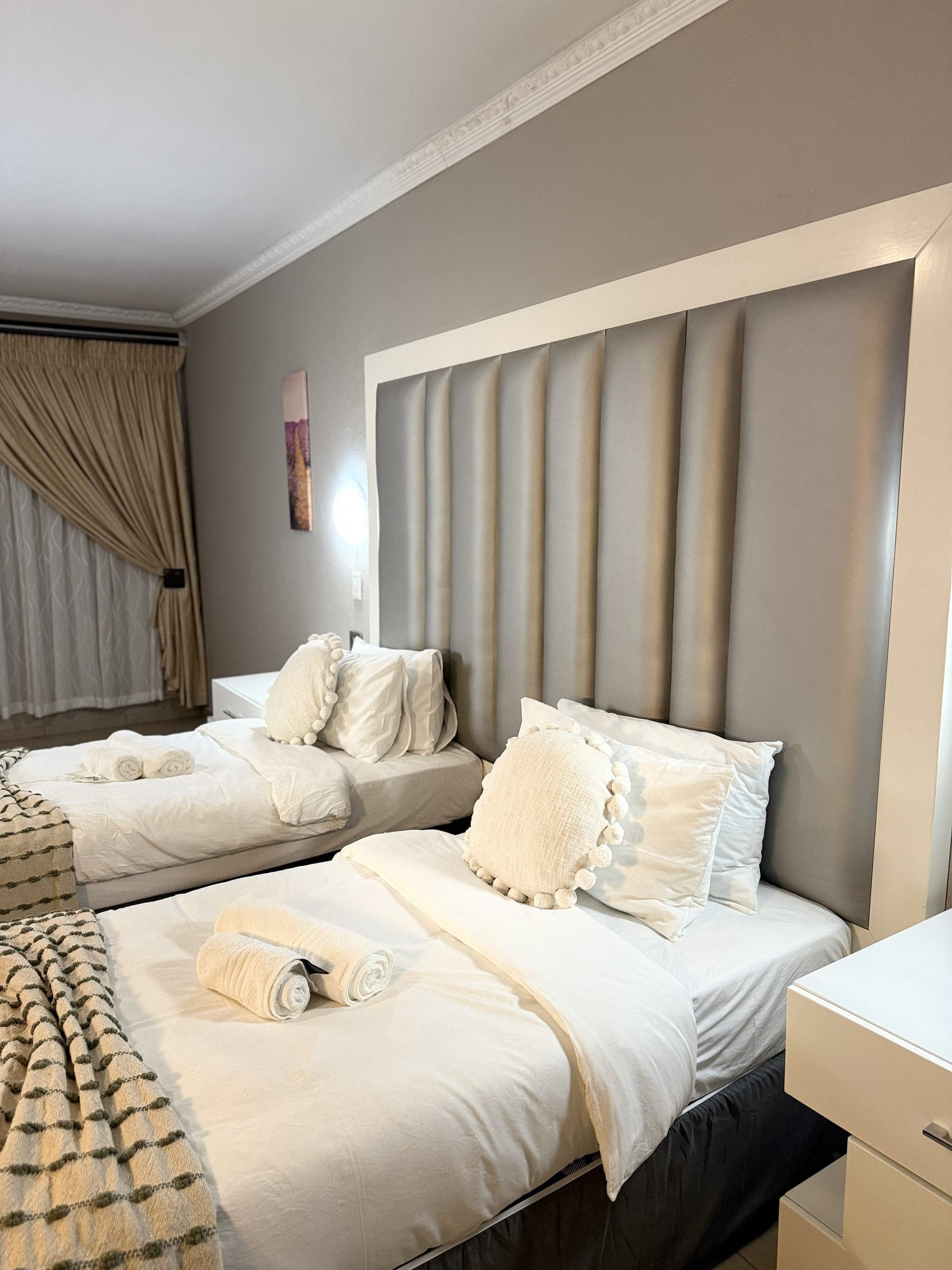 Twin Room – photo 1