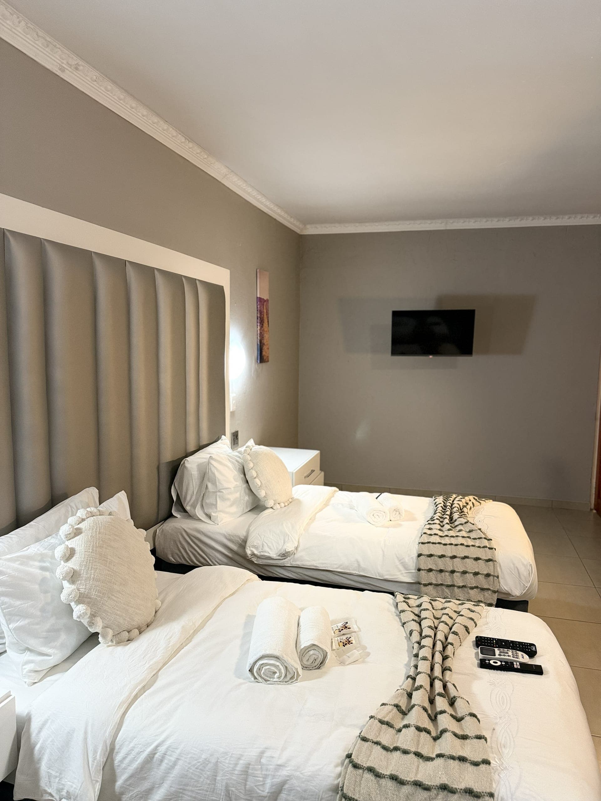 Twin Room – photo 3